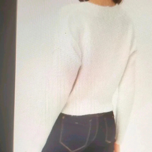 LOVE TREE SWEATER - Picture 1 of 2